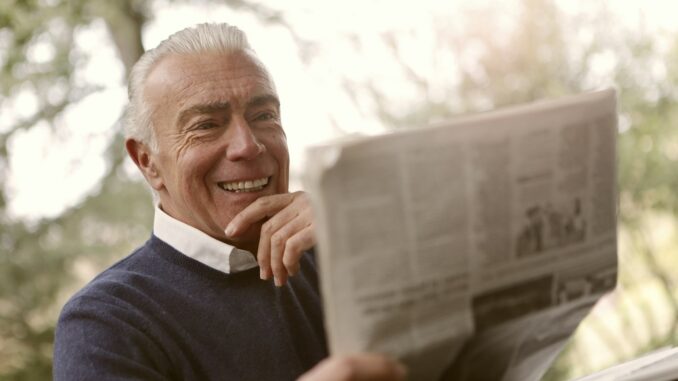 Senior actif et en pleine forme Le Senior au Top de Sa Forme, Clés pour une Vie Épanouie et Dynamique