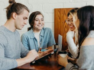 Blog Information et Astuces pour la Jeunesse : Le Guide Ultime pour Naviguer dans le Monde d'Aujourd'hui