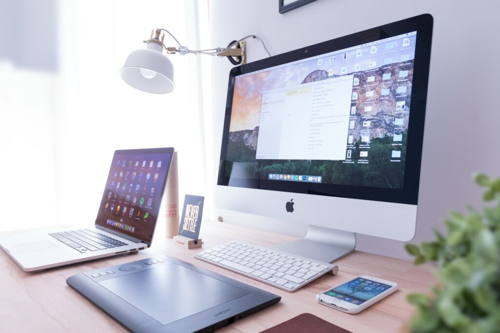 Cherchez l'information qu'il vous faut en ligne : guide complet pour une recherche efficace