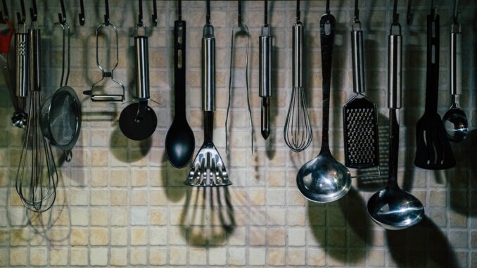 Les meilleurs accessoires de cuisson : indispensables pour une cuisine performante et savoureuse